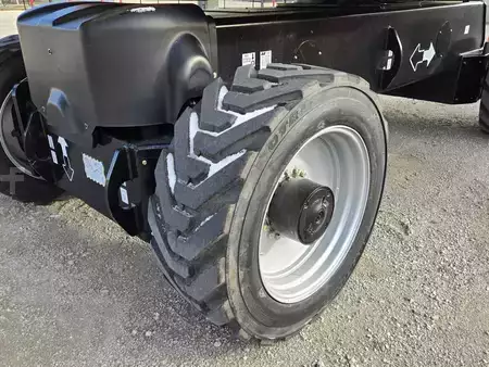 Plataforma Articulada 2025  JLG 1250AJP (8)