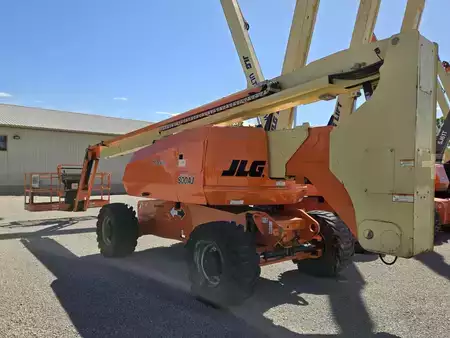 Plataforma Articulada 2008  JLG 800AJ (2)
