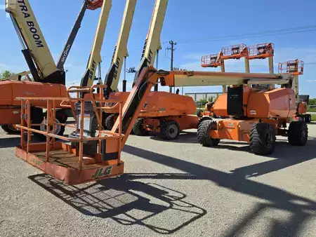 Plataforma Articulada 2008  JLG 800AJ (3)