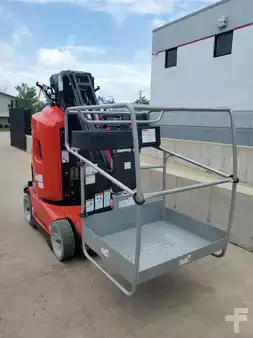 Vertical mast lift 2020  Genie GR-26J (4)