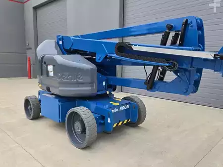 Plataforma Articulada 2016  Genie Z-40/23N RJ (11)