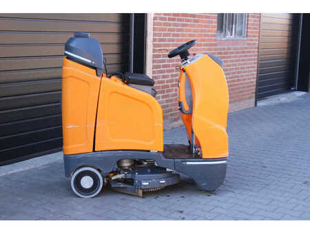 Wet Scrubber 2020  Taski 2100 zit schropmachine elektrische (1)