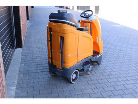 Wet Scrubber 2020  Taski 2100 zit schropmachine elektrische (4)