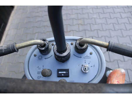 Varredor - Hako 900v veegmachine benzine (7)