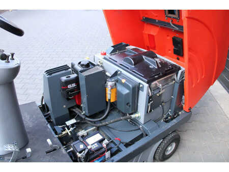 Varredor - Hako 900v veegmachine benzine (8)