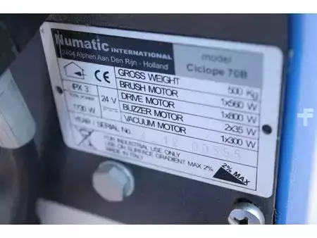 Máquina barredora 2012  OMM ciclope 70B veegmachine elektrische accubj 2026 (10)