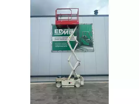 Pracovní plošina s nůžkovým zdvihem 2000  TKD Schaarlift/Hoogwerker (2)