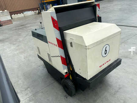 Veegmachine 1998  Wayne Veegmachine 750D (2)