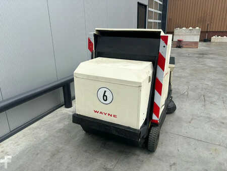 Veegmachine 1998  Wayne Veegmachine 750D (4)