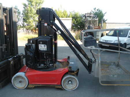 Piattaforme aeree verticali  Manitou 80VJR (1)