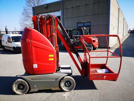 Piattaforme aeree verticali 2011 JLG T10E (2)