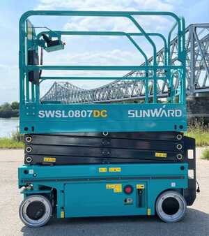Pracovní plošina s nůžkovým zdvihem 2023 Sunward SWSL0807DC (1)