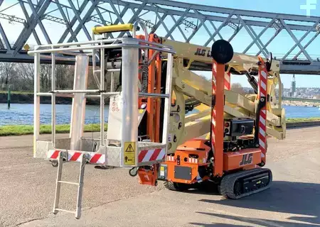 Vertical / Levantamento de pessoal 2022  JLG X17JP (4)