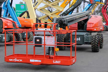 Telescopic boom lift 2017  Skyjack SJ66T (1)