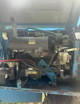 Telescopic boom lift 1999  Genie S60 (10)