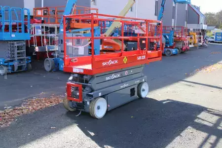 Plataforma de Tijera 2016  SkyJack SJ3220 (3)