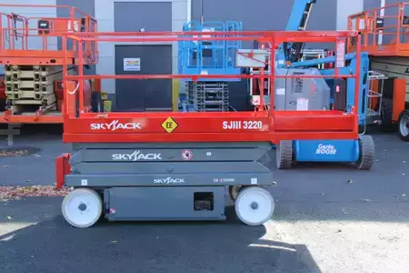 Plataforma de Tijera 2016  SkyJack SJ3220 (5)