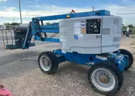 Plataforma Articulada 2017  Genie Z45/25 (1)