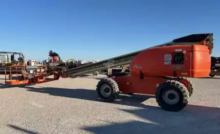 Plataforma Telescópica 2006  JLG 660SJ (2)