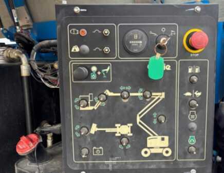 Articulating boom lift 2017  Genie Z45/25J (17)