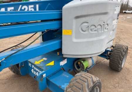 Articulating boom lift 2017  Genie Z45/25J (5)