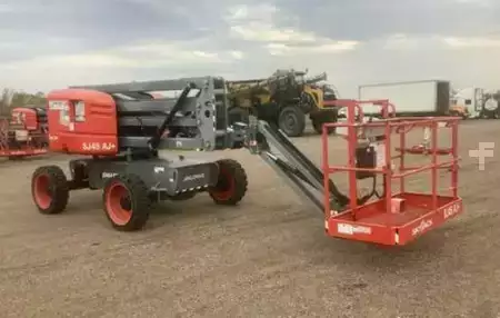 Plataforma Articulada 2022  SkyJack SJ45AJ (1)