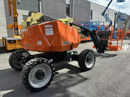 Articulating boom lift 2023  JLG 340AJ (3)