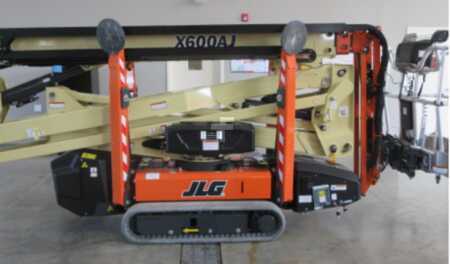 Elevador de araña  JLG X600AJ (1)