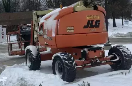 Plataforma Articulada 2017  JLG 450AJ (1)