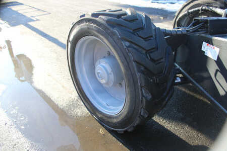 Vertical mast lift 2015  Genie SX150 (18)