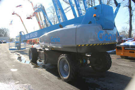 Vertical mast lift 2015  Genie SX150 (2)