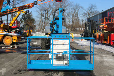 Vertical mast lift 2015  Genie SX150 (6)