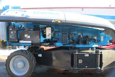 Vertical mast lift 2015  Genie SX150 (9)