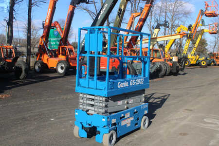 Plataforma Tijera 2021  Genie GS-1932 E-Drive (1)