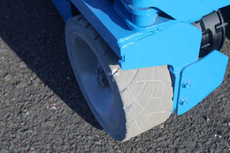 Plataforma Tijera 2021  Genie GS-1932 E-Drive (17)