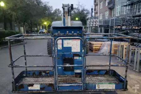 Plataforma Articulada 2014  Genie Z80/60 (3)