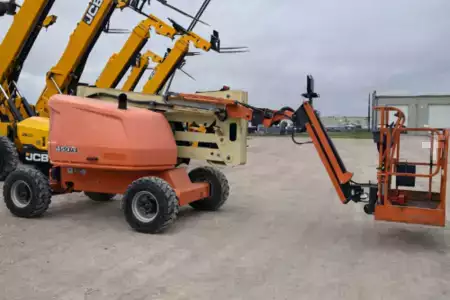 Plataforma Articulada 2017  JLG 450AJ (1)