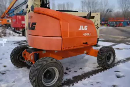 Plataforma Articulada 2017  JLG 450AJ (1)