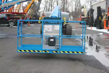 Plataforma Telescópica 2017  Genie S85 (7)