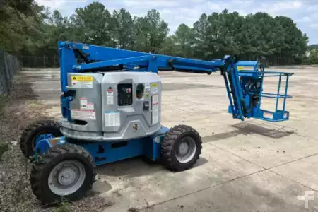 Articulating boom lift 2017  Genie Z34/22IC (1)