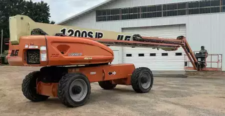 Telescopic boom lift 2004  JLG 1200SJP (1)
