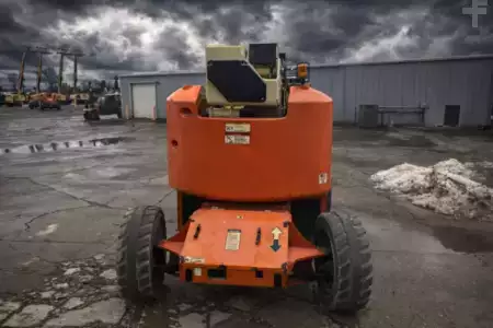 Plataforma Articulada 2017  JLG E450AJ (4)