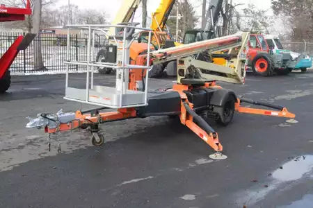 Plataforma de remolque 2007  JLG T350 (1)
