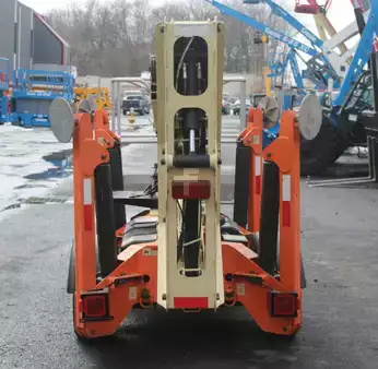 Plataforma de remolque 2007  JLG T350 (9)