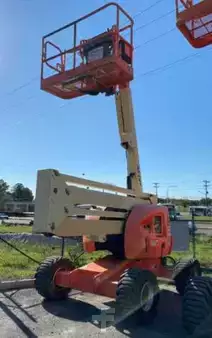 Plataforma Articulada 2013  JLG 450AJ (1)