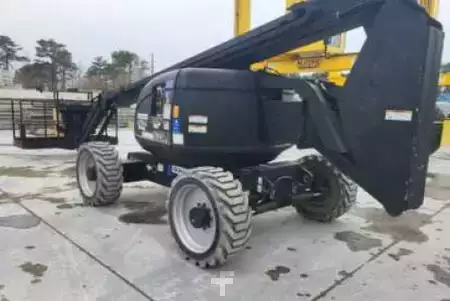 Articulating boom lift 2008  JLG 600AJ (1)