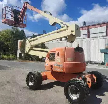 Plataforma Articulada 2013  JLG 450AJ (1)
