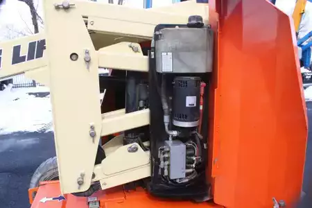 Articulating boom lift 2020  JLG E300AJP (10)