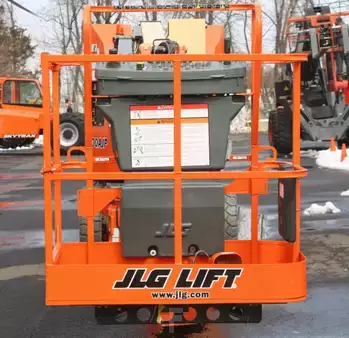 Articulating boom lift 2020  JLG E300AJP (6)