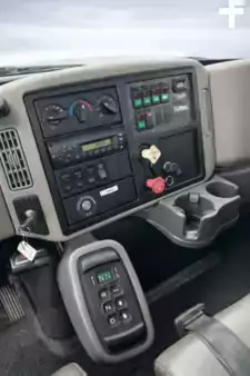 Articulating boom lift 2014  Altec A77-TE93 (6)